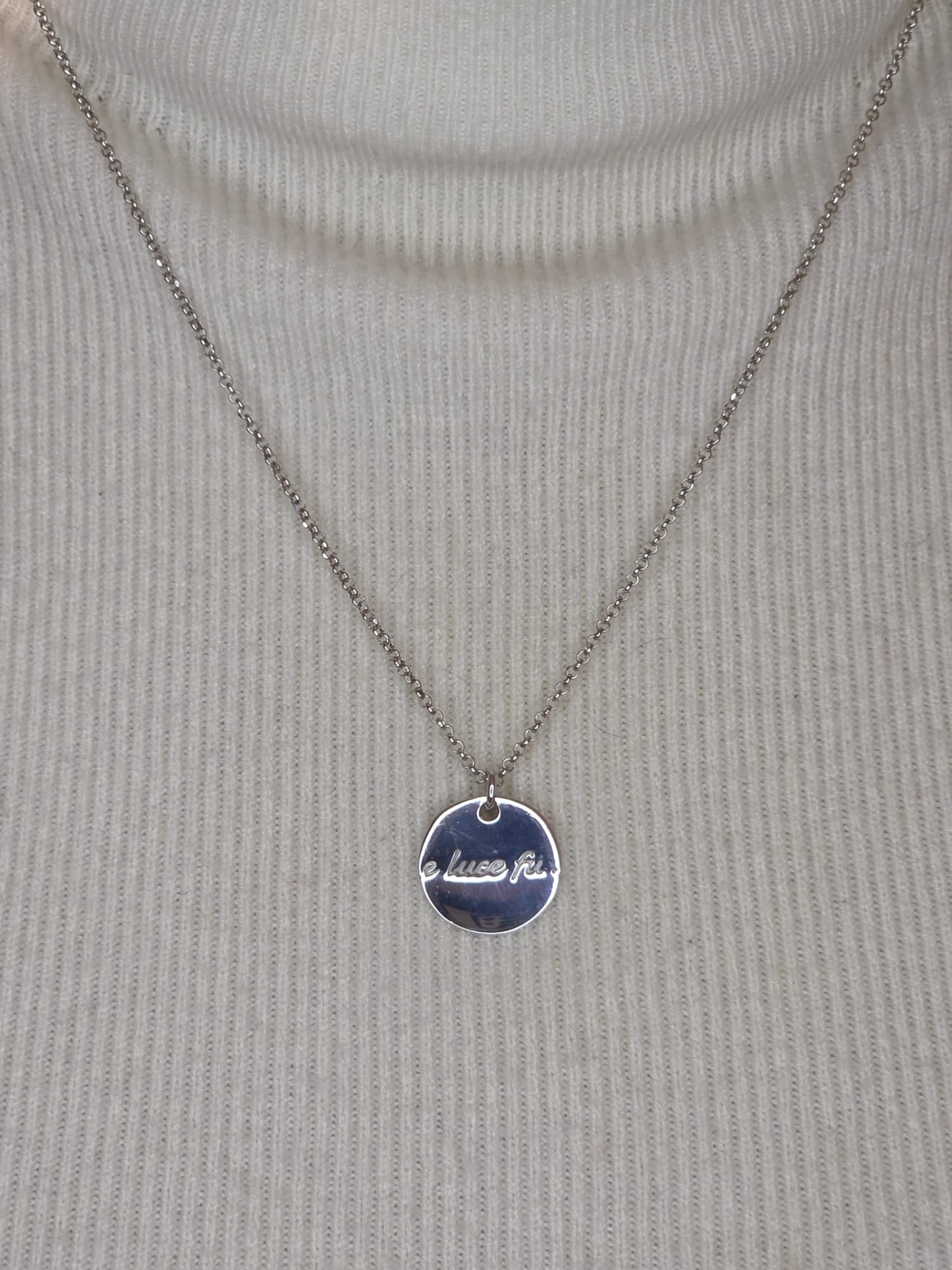 Collana "E Luce fu."